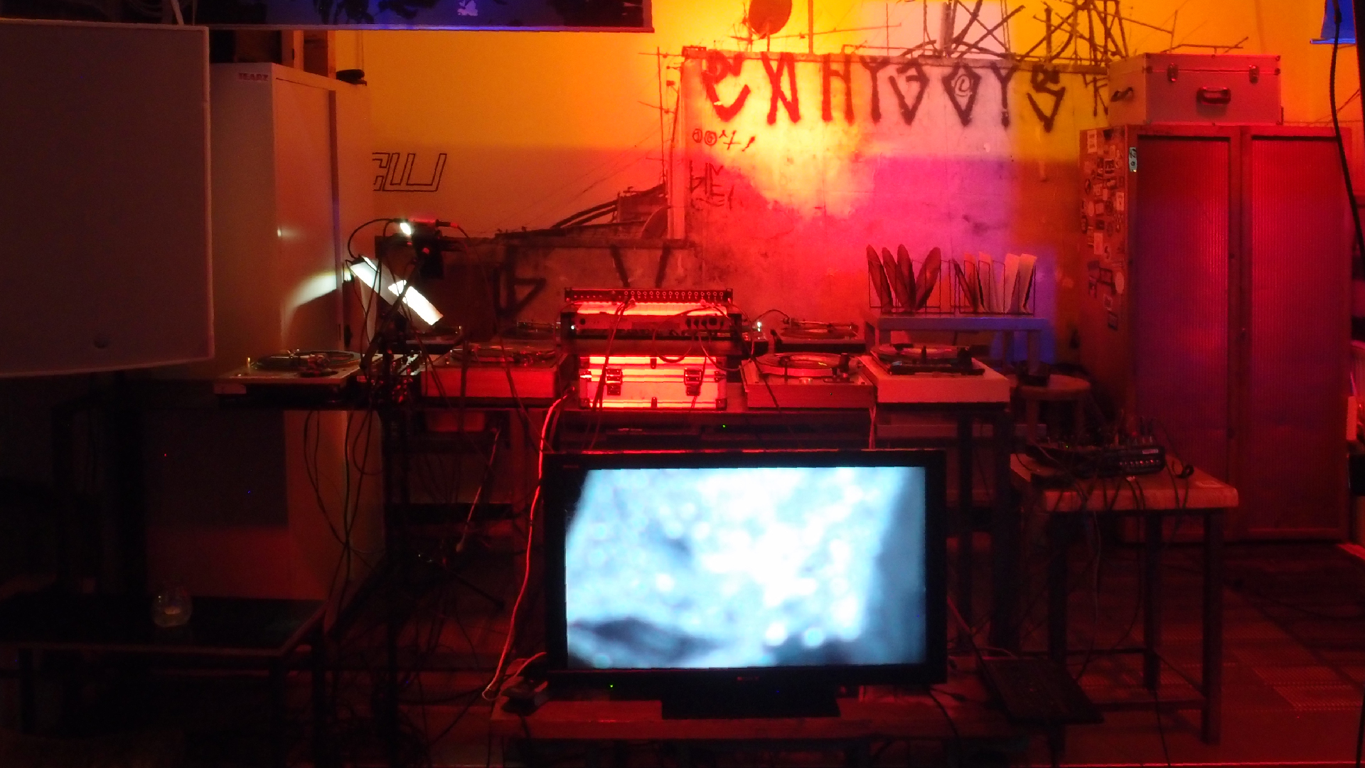 2022-11-22 wendelrekords 1 und 2 release 1 (Audio, Komposition, Live)